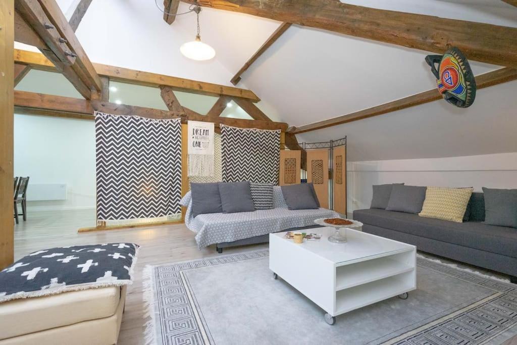 The Backstage Apartment La Roche-en-Ardenne Exterior photo